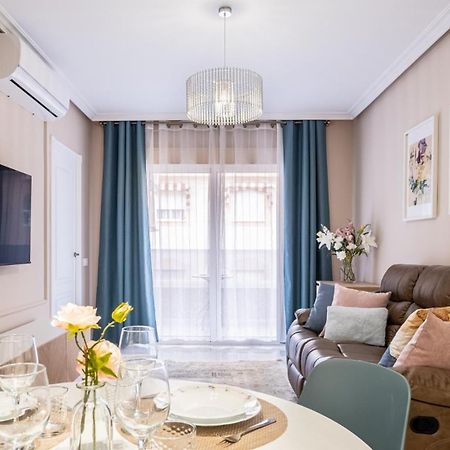Apartamento Centrico Con Garaje Torrevieja Bagian luar foto